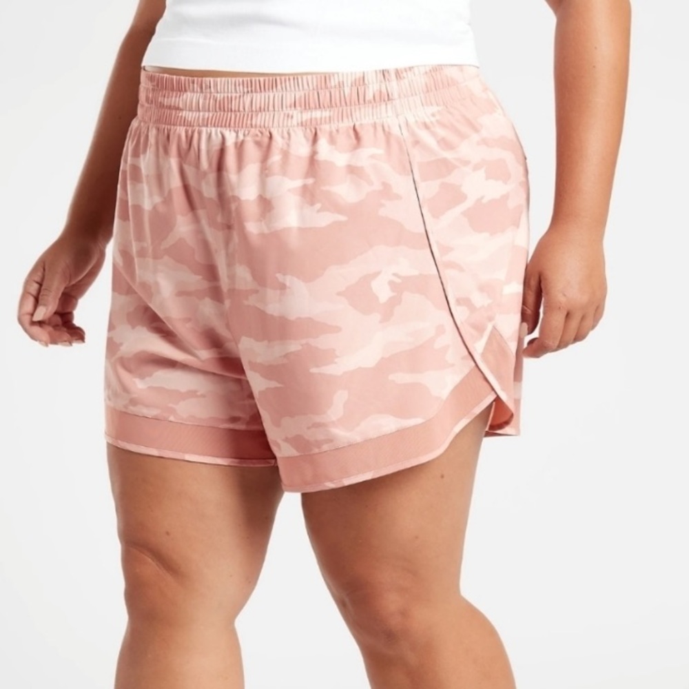 Athleta Mesh Racer Run 2x Pink Camo Shorts
